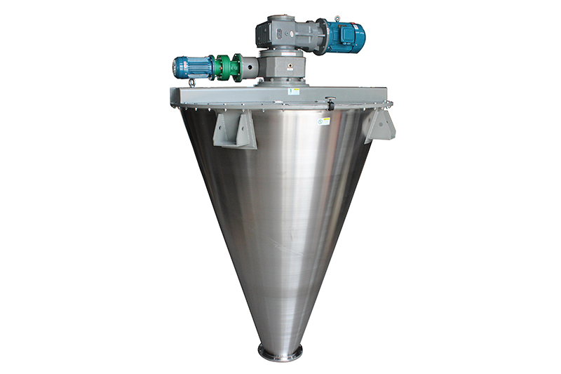 B：新老混合機(jī)型的對比具有哪六大創(chuàng)新優(yōu)勢